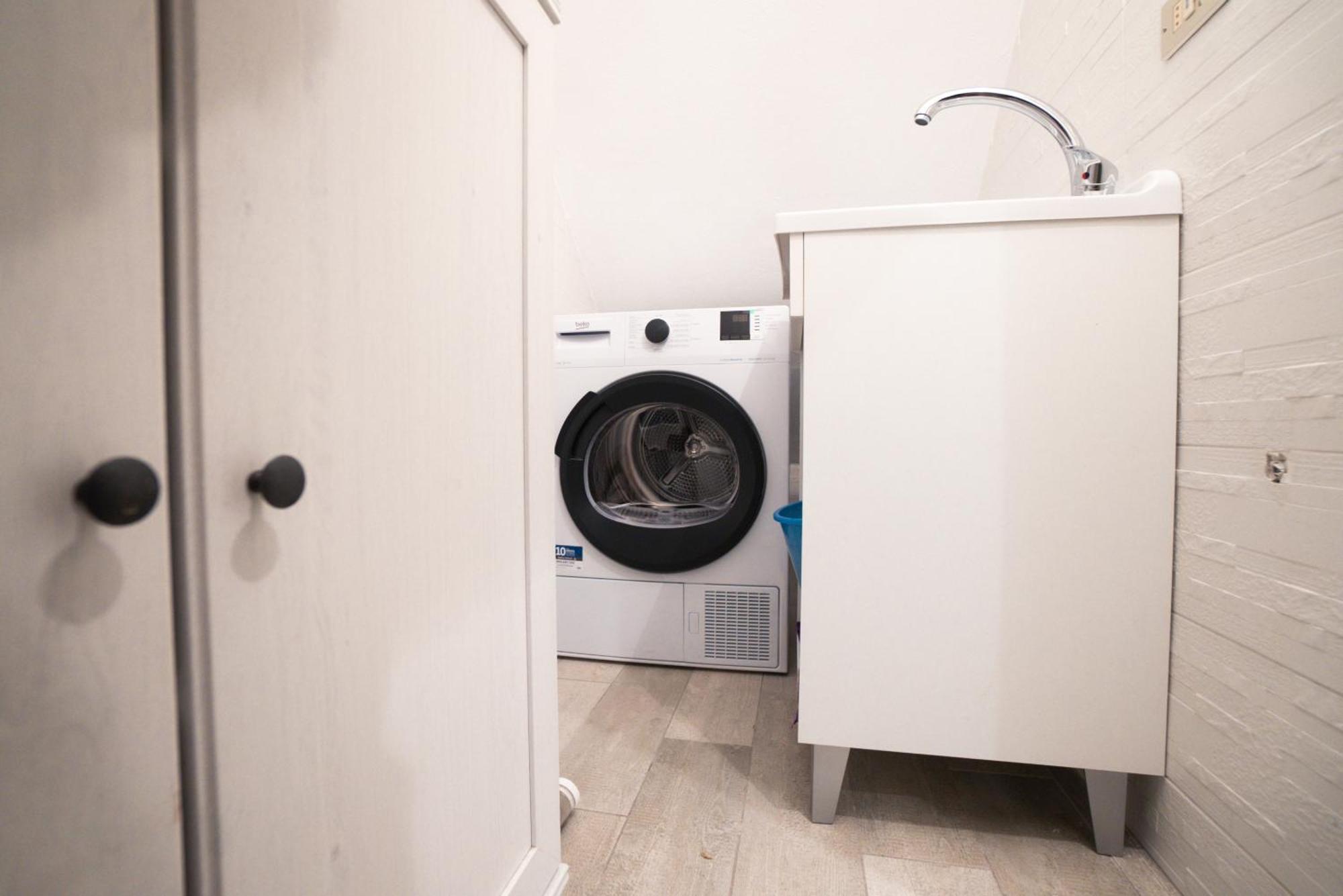 Marvi Home Apartment โมดูโญ ภายนอก รูปภาพ